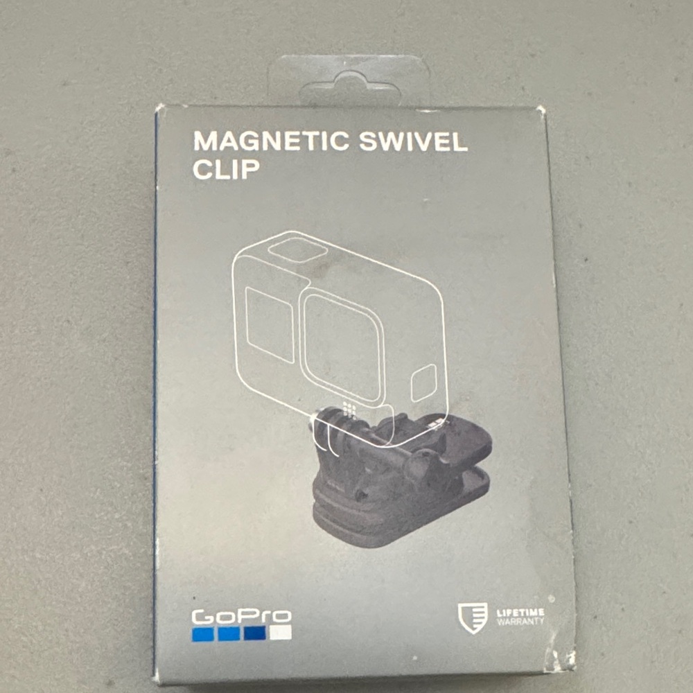 GoPro Magnetic Swivel Clip - Gray and Black